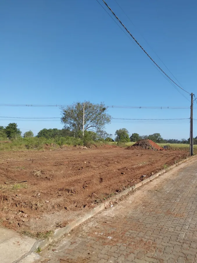 Terreno de esquina com 467m2 no loteamento sehnem